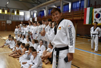 20180929_u_chong_taekwondo (7)